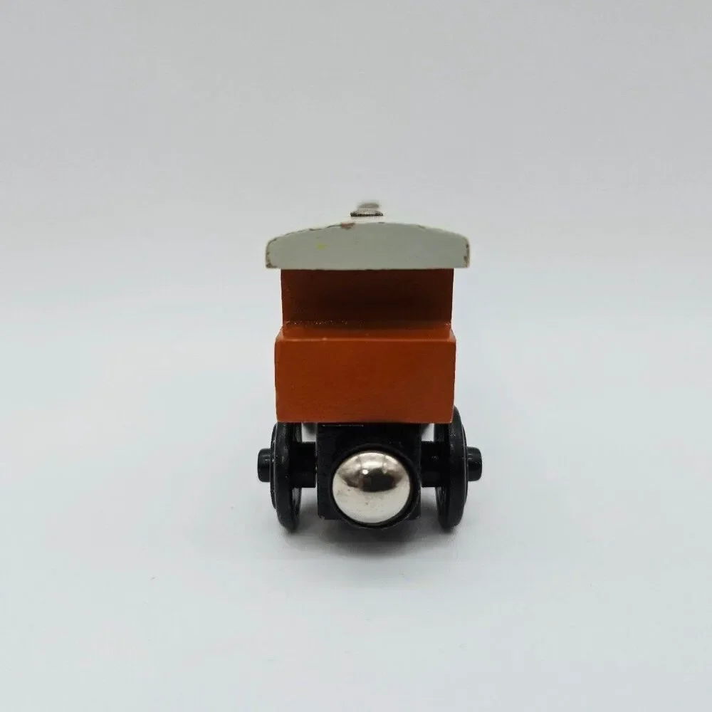 Thomas & Friends Wooden Railway Henrietta Train Tank Engine